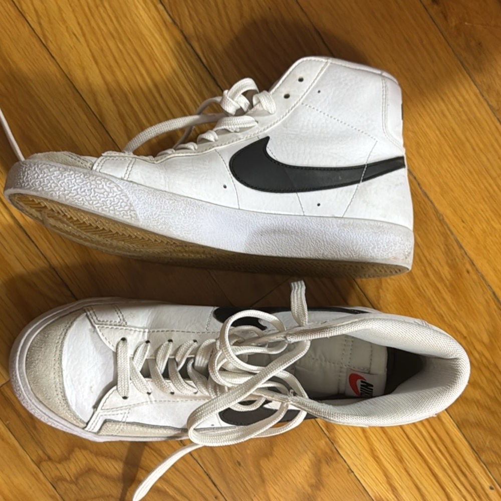 Nike Blazer Mid
